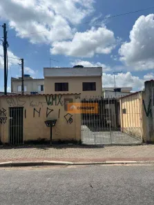 Sobrado com 3 Quartos à venda, 198m² no Vila Sopreter, Poá