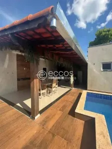 Casa com 3 Quartos à venda, 184m² no Chácaras Tubalina e Quartel, Uberlândia
