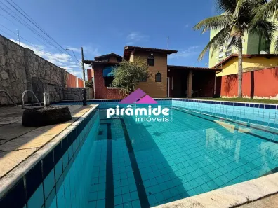 Casa com 2 Quartos à venda, 140m² no Indaiá, Caraguatatuba
