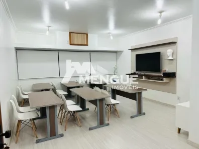 Sala Comercial para alugar, 32m² no Passo da Areia, Porto Alegre