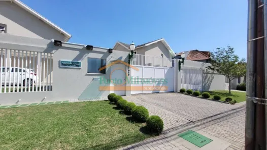 Casa de Condomínio com 3 Quartos para alugar, 130m² no Abranches, Curitiba