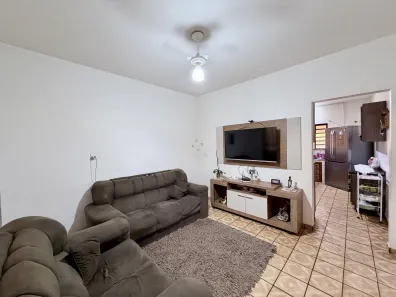 Casa com 2 Quartos à venda, 360m² no Jardim Guanabara, Dourados