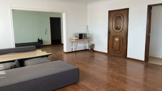 Apartamento com 4 Quartos para alugar, 262m² no Nossa Senhora da Abadia, Uberaba