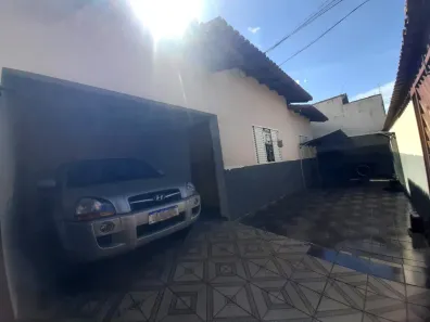 Casa com 3 Quartos à venda, 115m² no Alvorada, Anápolis