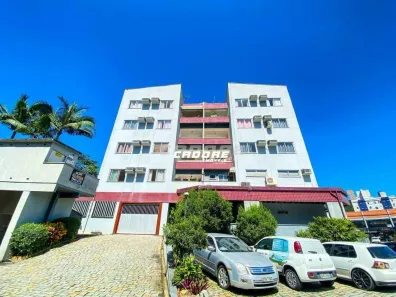 Apartamento com 3 Quartos para alugar, 120m² no Garcia, Blumenau