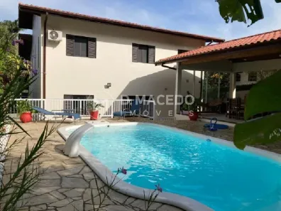 Casa com 4 Quartos à venda, 436m² no Lagoinha, Ubatuba