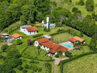 Fazenda/Sítio com 3 Quartos à venda, 43300m² no Mombuca, Itatiba