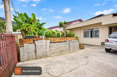 Casa com 3 Quartos à venda, 297m² no Fazenda, Itajaí