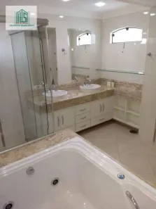 Sobrado com 4 Quartos à venda, 325m² no Vila Valparaíso, Santo André