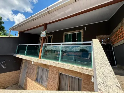 Sobrado com 4 Quartos à venda, 240m² no Mumbuca, Maricá