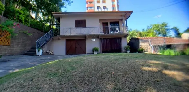Imóvel Comercial com 3 Quartos para alugar, 144m² no Centro, Novo Hamburgo