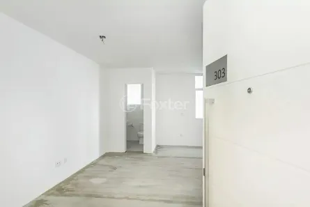 Sala Comercial à venda, 46m² no Três Figueiras, Porto Alegre