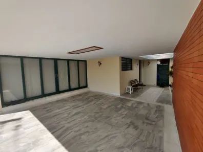Casa com 3 Quartos à venda, 260m² no Taquaral, Campinas