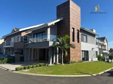 Casa de Condomínio com 3 Quartos à venda, 210m² no Xaxim, Curitiba