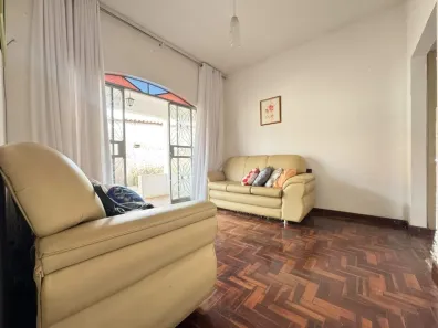 Casa com 3 Quartos à venda, 137m² no Cardoso (Barreiro), Belo Horizonte