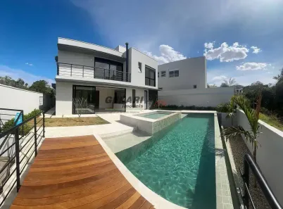 Sobrado com 4 Quartos à venda, 556m² no Parque Villa dos Pinheiros, Indaiatuba