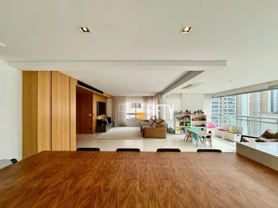 Apartamento com 4 Quartos para venda ou aluguel, 220m² no Campo Belo, São Paulo