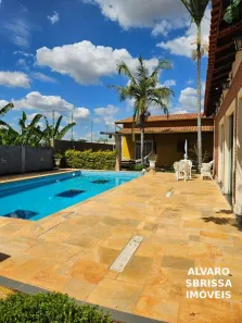 Fazenda/Sítio com 3 Quartos à venda, 200m² no Santa Inês, Itu