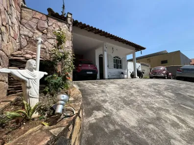 Casa com 3 Quartos à venda, 180m² no Vila Cloris, Belo Horizonte