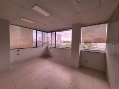 Sala Comercial para alugar, 200m² no Marco, Belém