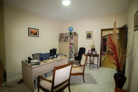Casa com 5 Quartos à venda, 510m² no Estrela do Oriente, Belo Horizonte