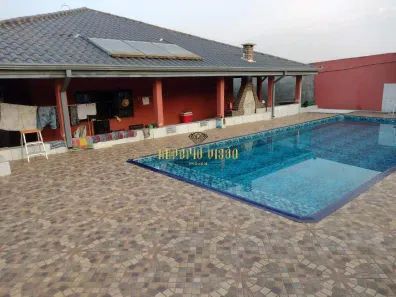 Fazenda/Sítio com 3 Quartos à venda, 373m² no Estância dos Pinheirais, Suzano