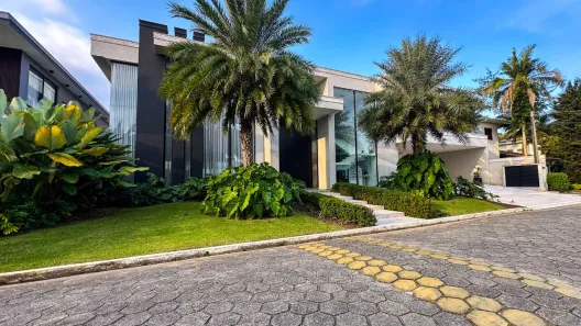 Casa com 7 Quartos à venda, 960m² no Jardim Acapulco, Guarujá