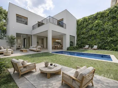 Casa com 4 Quartos à venda, 710m² no Jardim Leonor, São Paulo