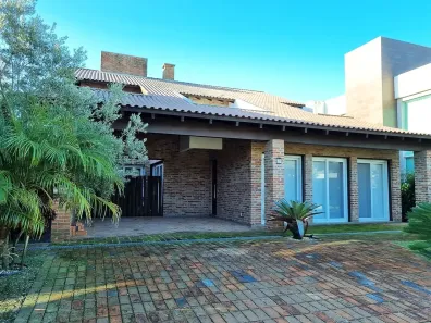 Casa de Condomínio com 5 Quartos à venda, 346m² no XANGRI-LÁ, Xangri-lá