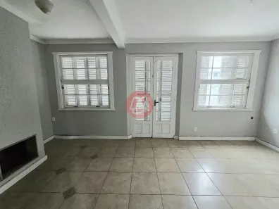 Apartamento com 3 Quartos para alugar, 100m² no Santana, Porto Alegre