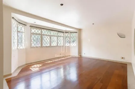 Casa com 3 Quartos à venda, 192m² no Vila Madalena, São Paulo