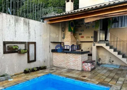 Sobrado com 7 Quartos à venda, 339m² no Água Fria, São Paulo