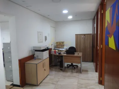 Sala Comercial à venda, 35m² no Jardim Londrina, São Paulo