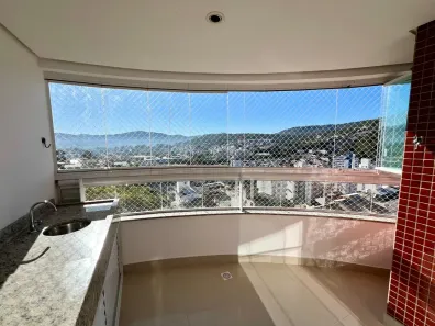 Apartamento com 3 Quartos à venda, 88m² no Pantanal, Florianópolis