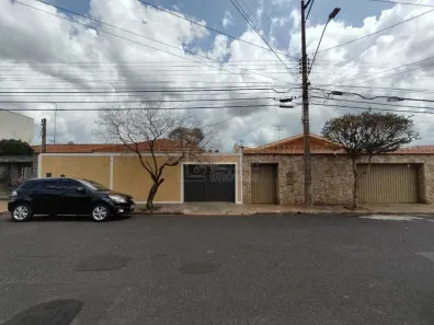Casa com 3 Quartos à venda, 157m² no Centro, Araraquara
