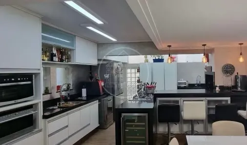 Casa com 4 Quartos para alugar, 191m² no Vila Mariana, São Paulo