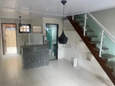 Flat com 2 Quartos à venda, 60m² no Maranduba, Ubatuba