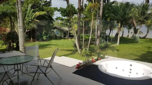 Casa de Condomínio com 4 Quartos à venda, 350m² no Barra da Lagoa, Florianópolis