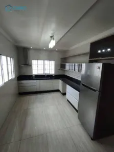 Casa com 3 Quartos à venda, 172m² no Vila Bertioga, São Paulo