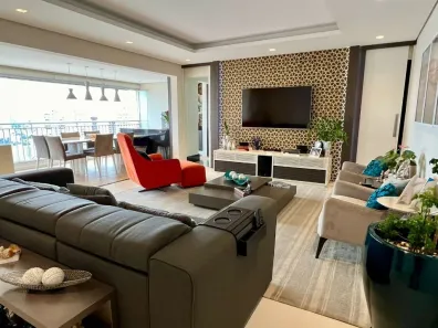 Apartamento com 3 Quartos à venda, 124m² no Vila Gumercindo, São Paulo