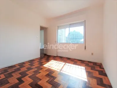 Apartamento com 2 Quartos para alugar, 65m² no Santo Antônio, Porto Alegre