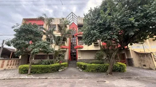 Apartamento com 3 Quartos à venda, 120m² no Parque Jóquei Club, Campos dos Goytacazes