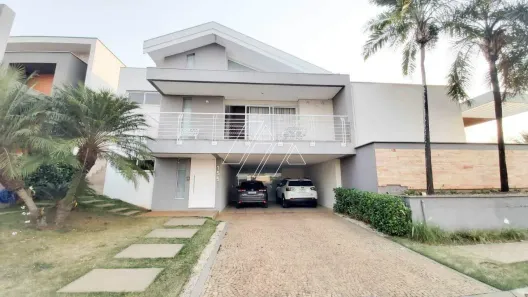 Casa de Condomínio com 3 Quartos para alugar, 240m² no Jardim Alvorada, Marília