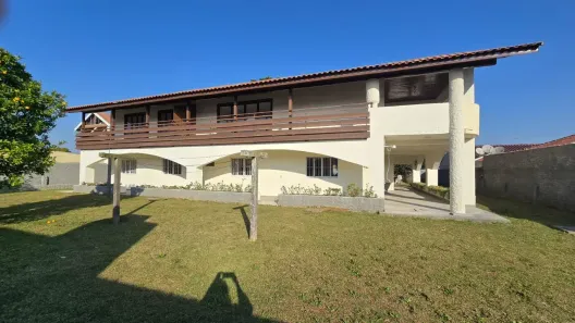 Sobrado com 5 Quartos à venda, 507m² no Gralha Azul, Fazenda Rio Grande