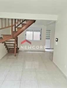 Sobrado com 3 Quartos à venda, 120m² no Cinqüentenário, Caxias do Sul
