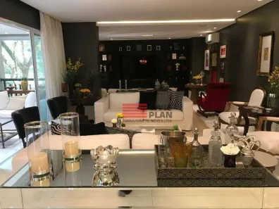 Apartamento com 3 Quartos à venda, 234m² no Moema, São Paulo