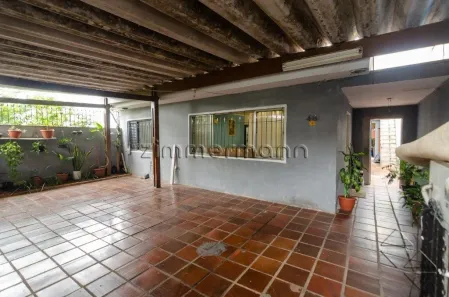 Casa com 3 Quartos à venda, 200m² no Água Funda, São Paulo