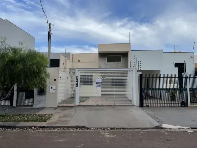 Casa com 3 Quartos à venda, 107m² no Jardim Itália II, Maringá