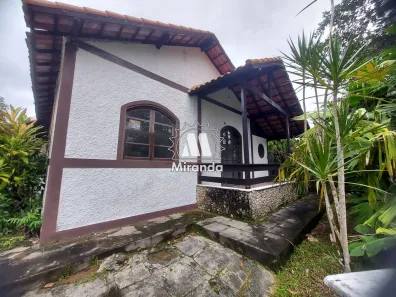 Casa de Condomínio com 5 Quartos à venda, 214m² no Iconha, Guapimirim