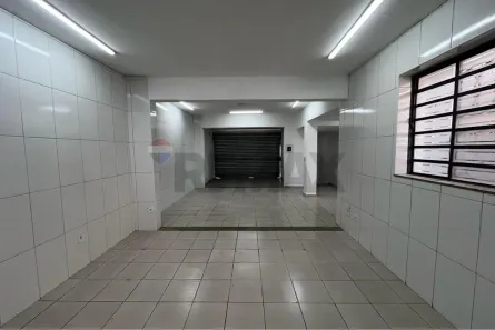 Imóvel Comercial com 3 Quartos para alugar, 251m² no Centro, Jundiaí